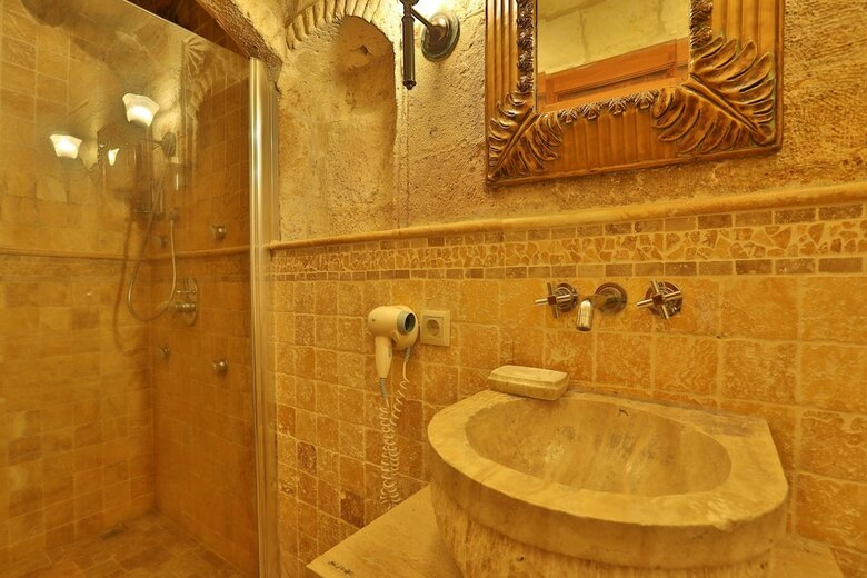 Meleklerevi Cave Hotel