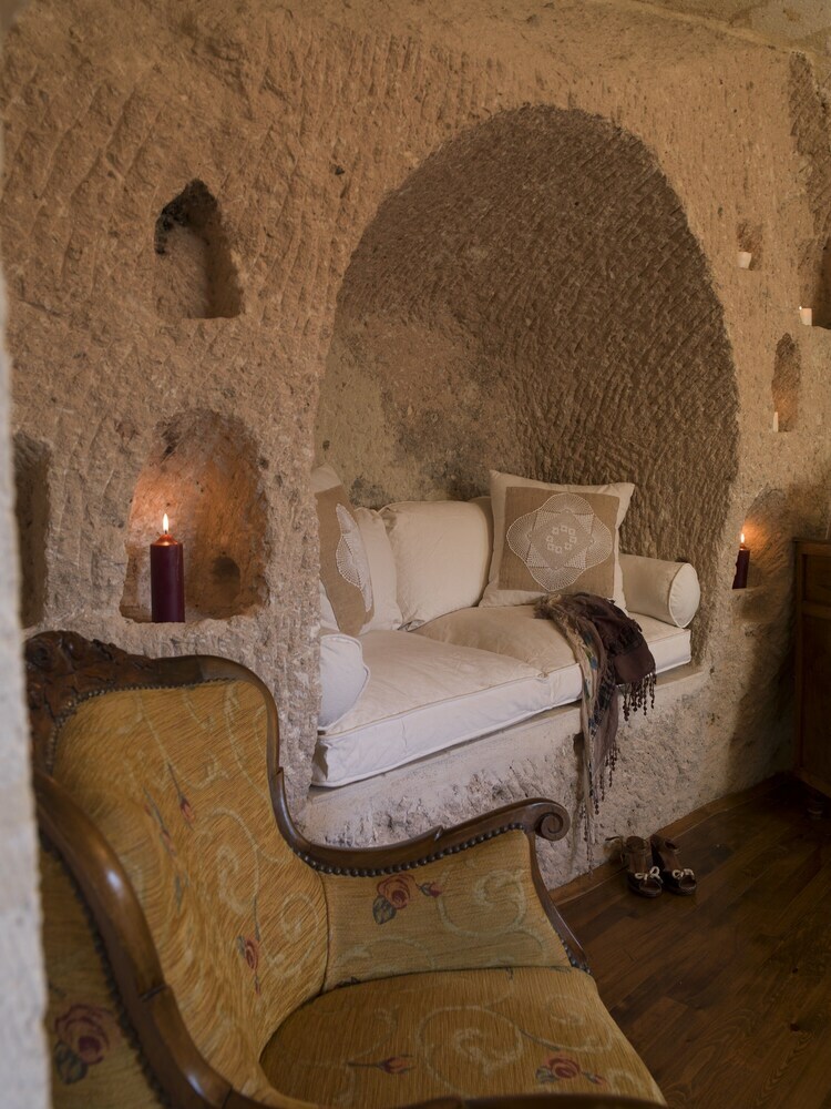 Meleklerevi Cave Hotel