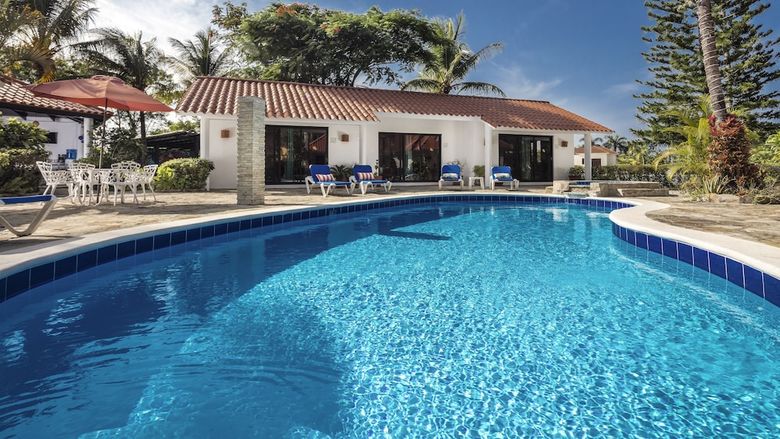 Bed & Breakfast Garden By The Sea