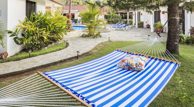 Bed & Breakfast Garden By The Sea