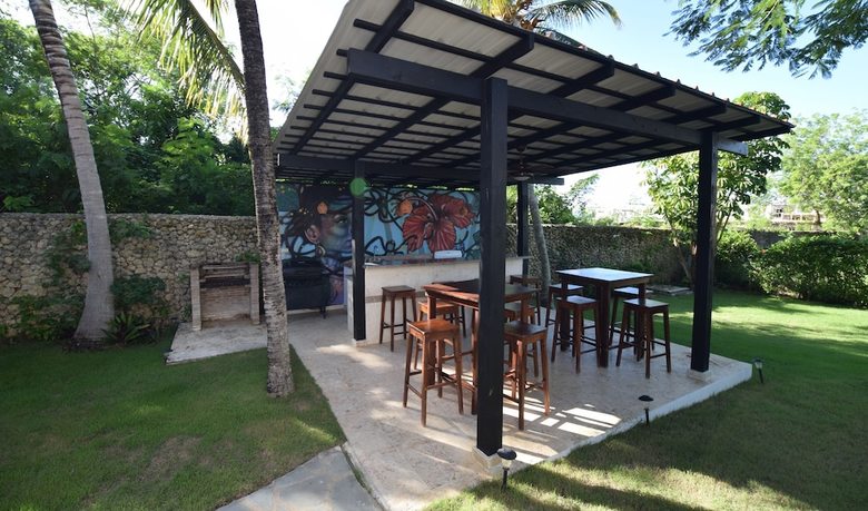 Bed & Breakfast Garden By The Sea