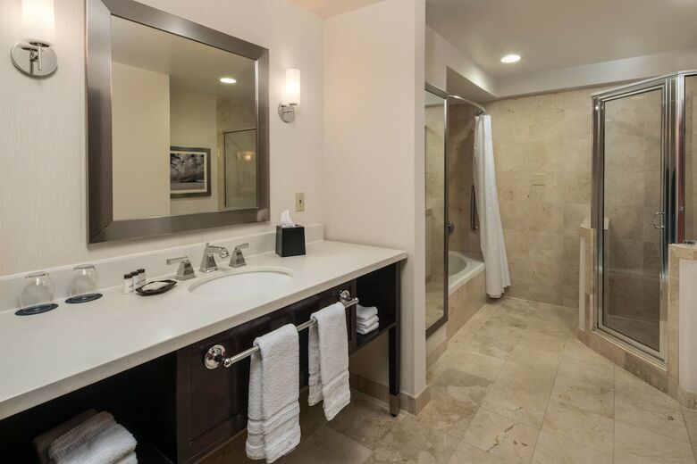 Sheraton Salt Lake City Hotel