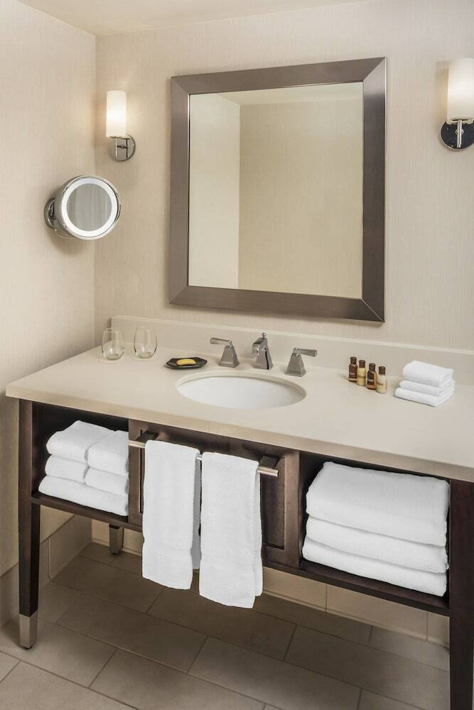 Sheraton Salt Lake City Hotel