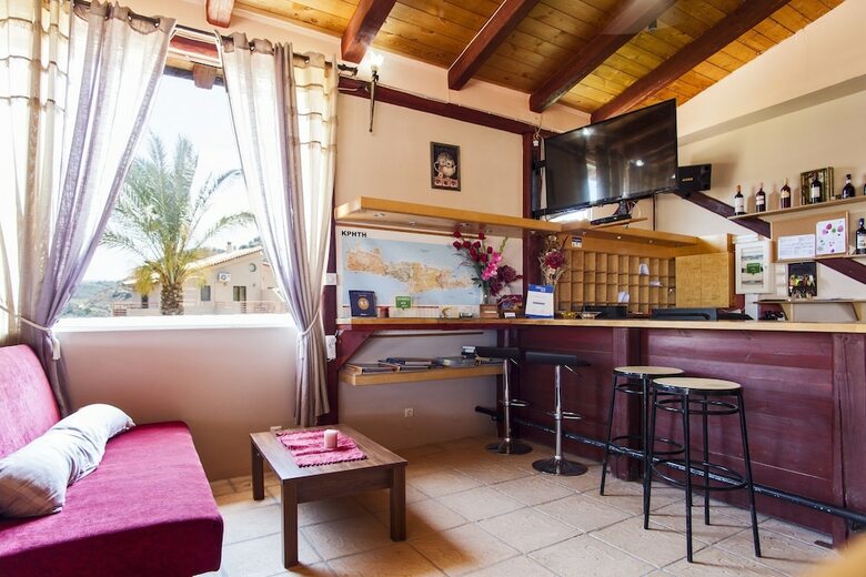 Aparthotel Estate Kares