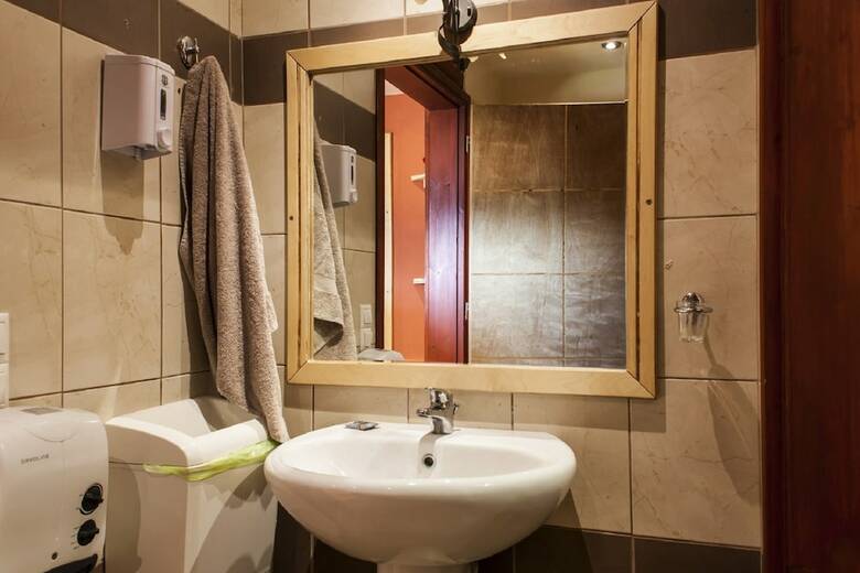 Aparthotel Estate Kares
