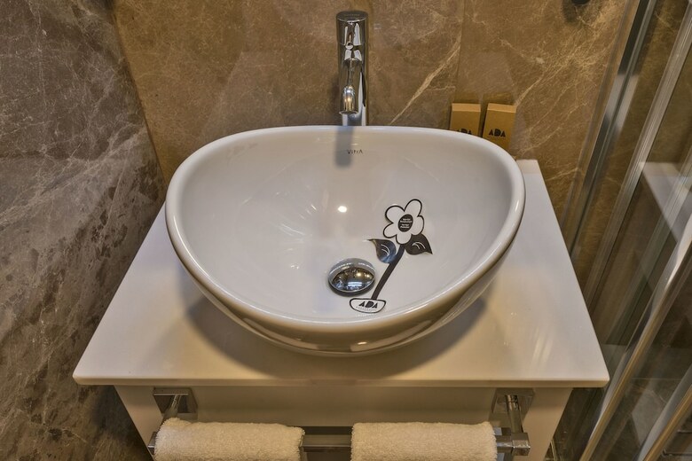 Ada Karakoy Hotel - Special Class