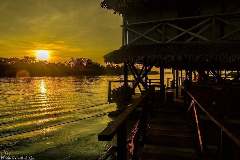 Hotel Kurupira Cabin Floating