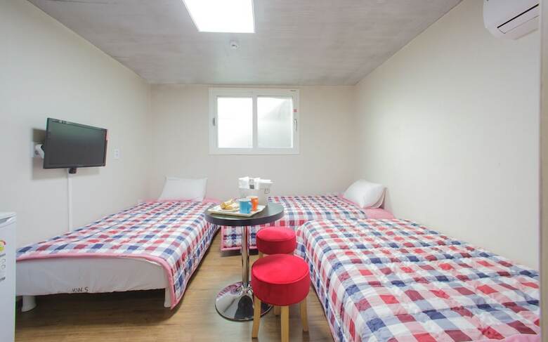 Hostal Kw Hongdae Line Hostel