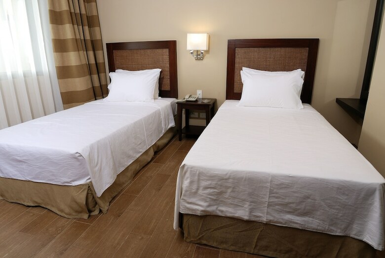 Hotel Summit Ridge Tagaytay
