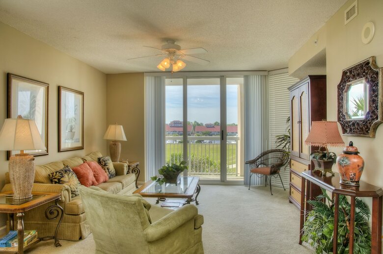 Barefoot Resort By Palmetto Vacations
