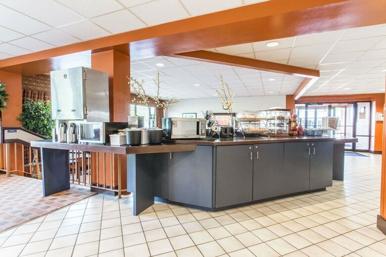 Hotel Baymont By Wyndham Cincinnati