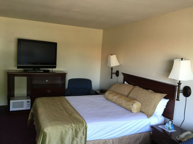 Sunrise Hotel San Pedro