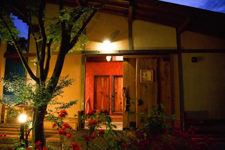 Bed & Breakfast Akari No Yado Villa Revage