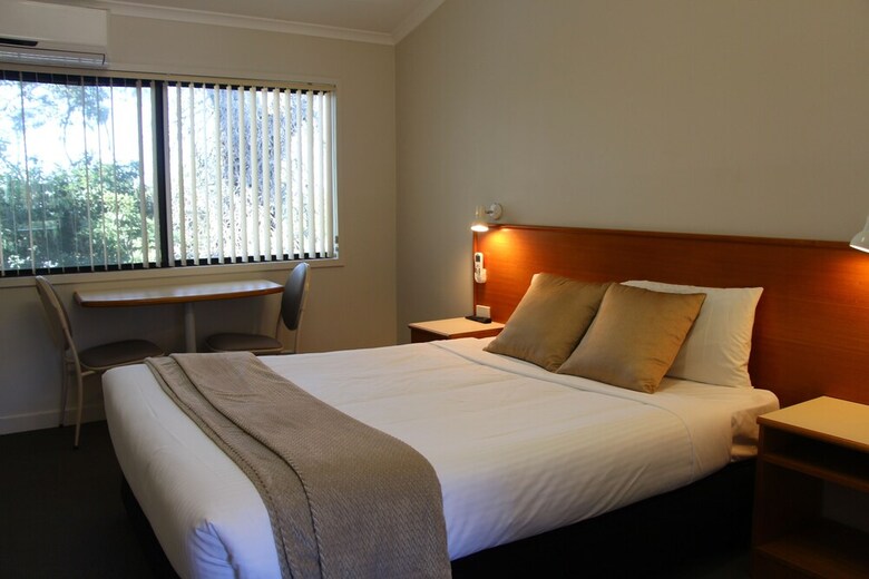 Pioneer Way Motel