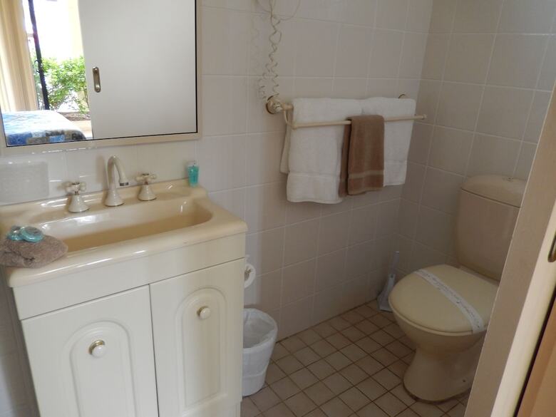 Pioneer Way Motel