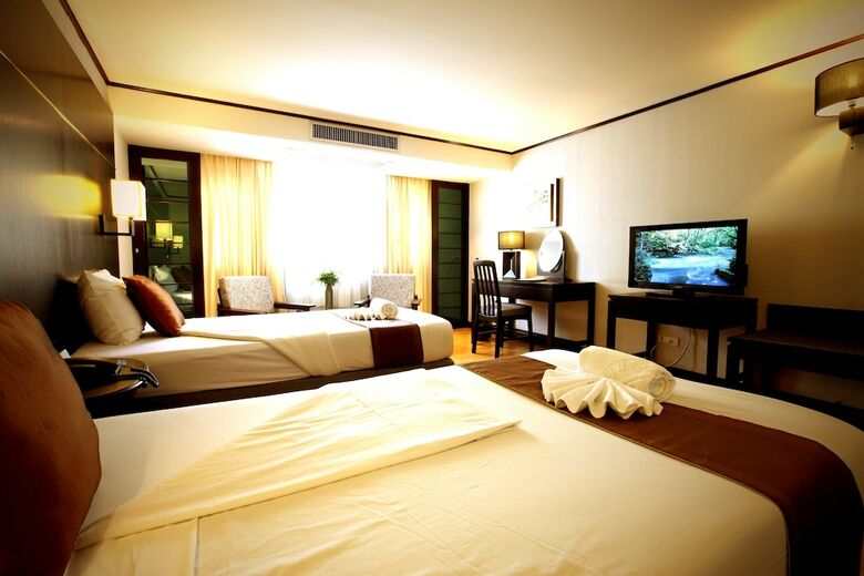 Hotel Alpine Golf Resort Chiang Mai