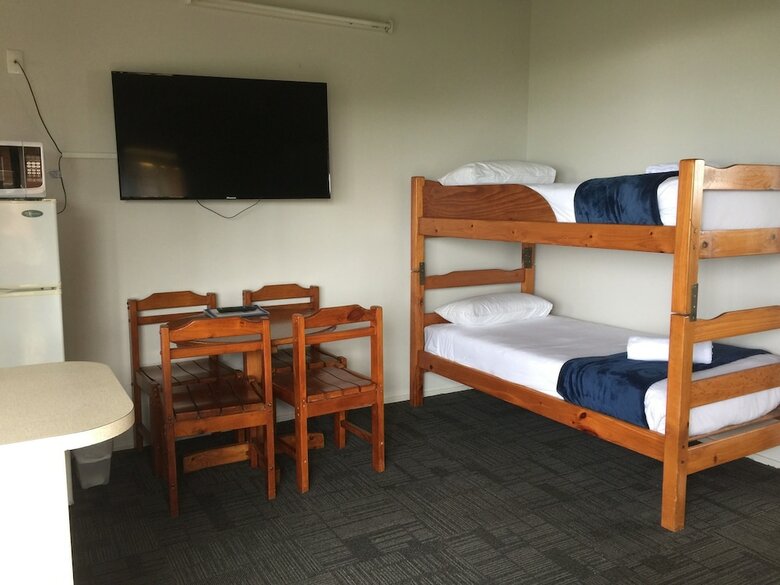 Cabana Shelly Beach Holiday Park