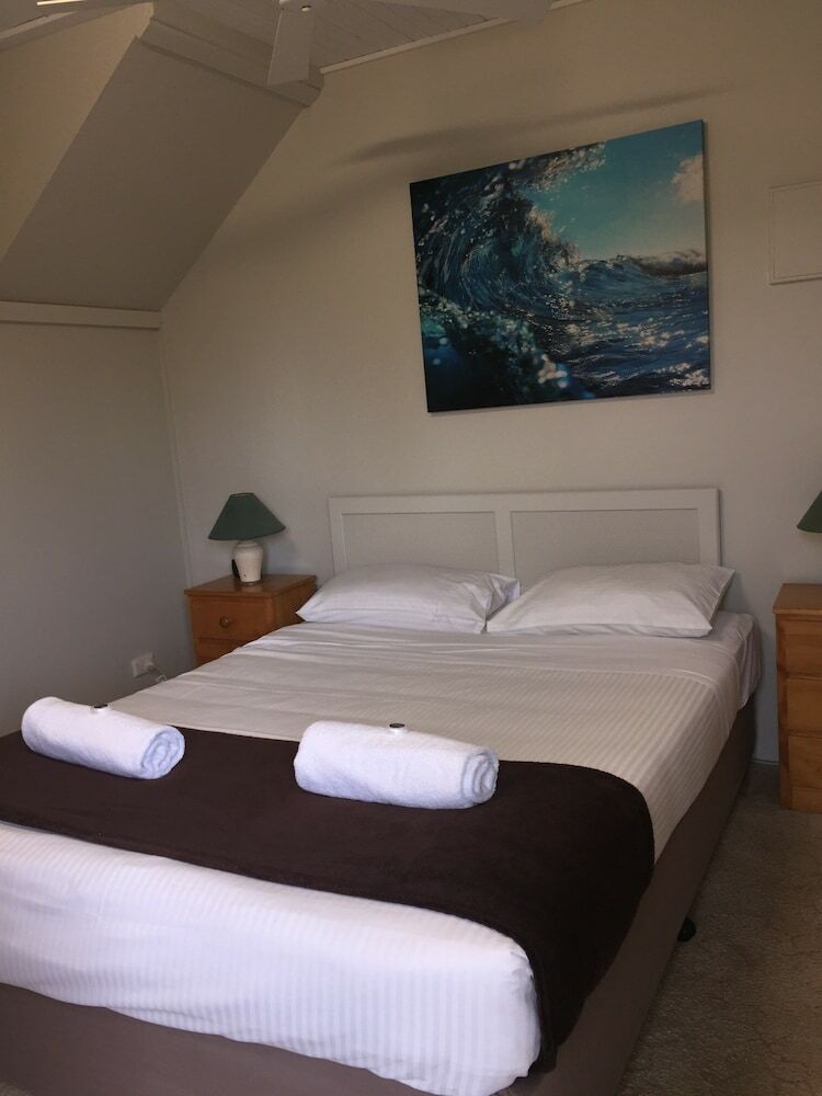 Cabana Shelly Beach Holiday Park
