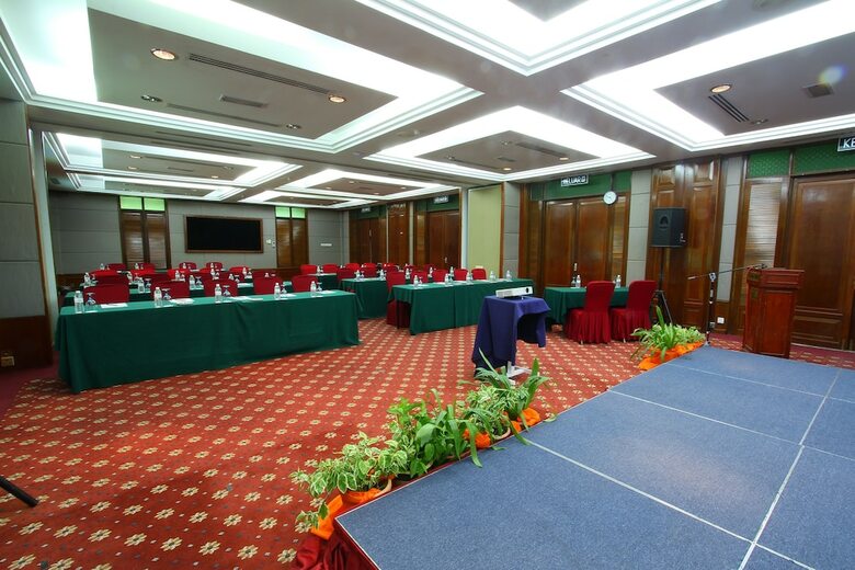 Hotel Pnb Ilham Resort