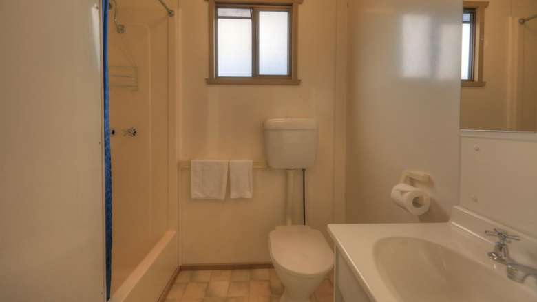 Low Head Tourist Park - Caravan Park