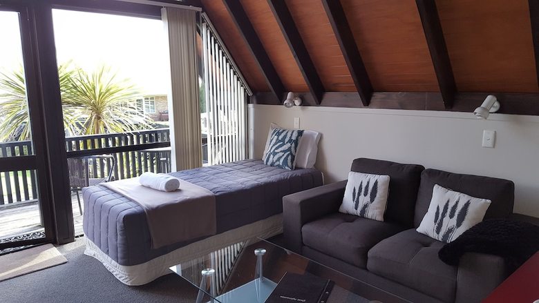 Coastal Motor Lodge