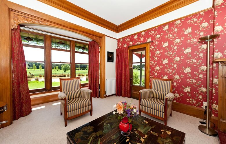 Bed & Breakfast Woodgrove Homestead