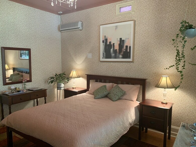 Hotel Genesta House Bed And Breakfast