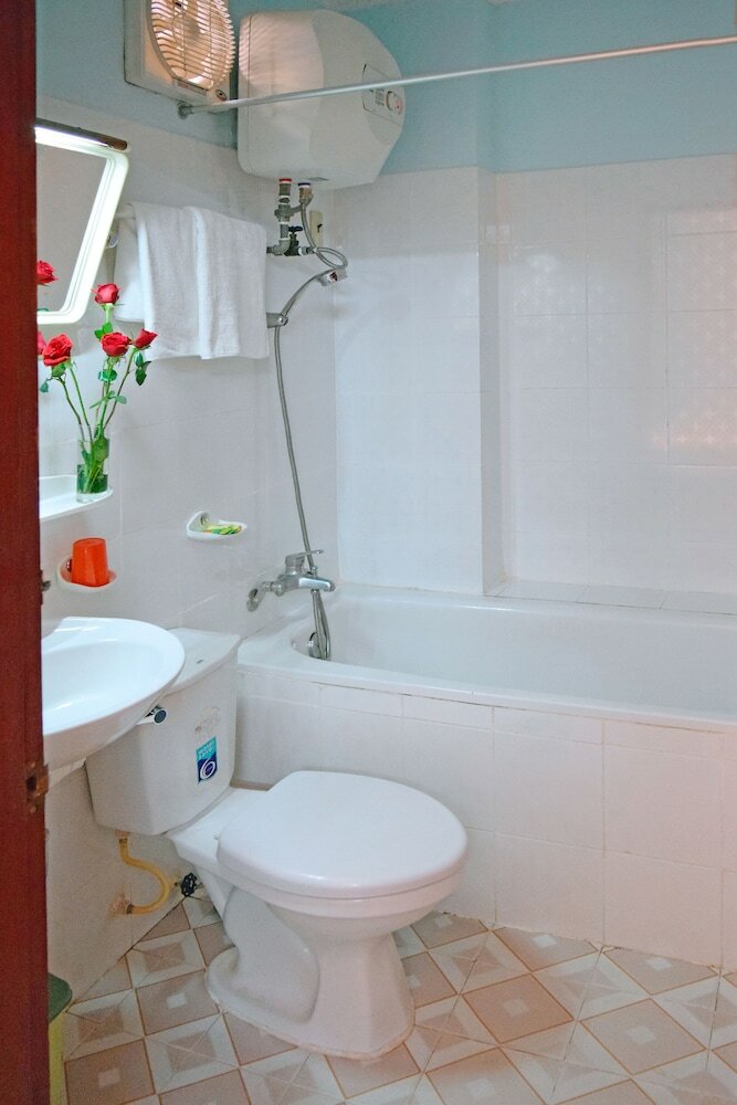 Phong Nha Hotel Hue