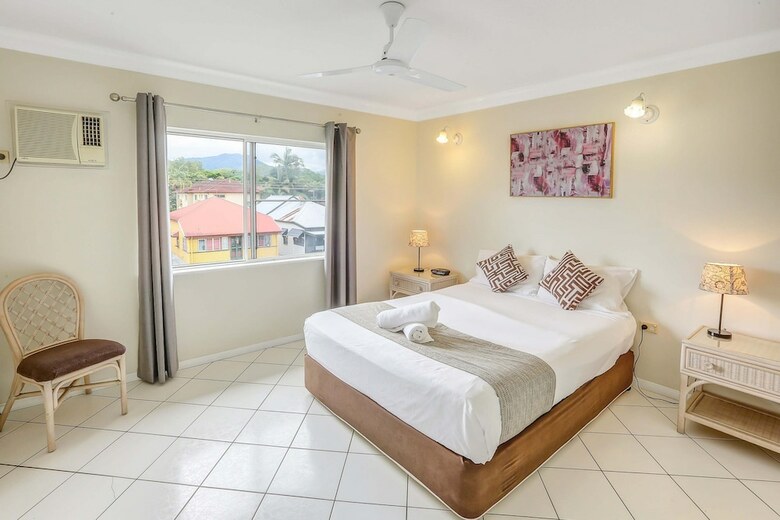Koala Court Holiday Apartments