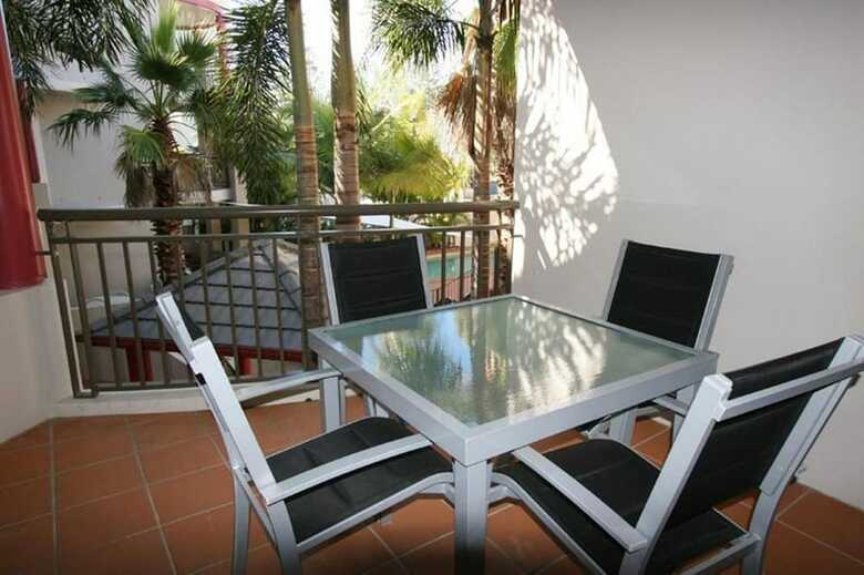 Burleigh On The Beach Holiday Apartments