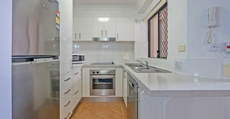 Burleigh On The Beach Holiday Apartments