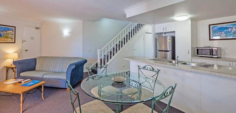 Burleigh On The Beach Holiday Apartments