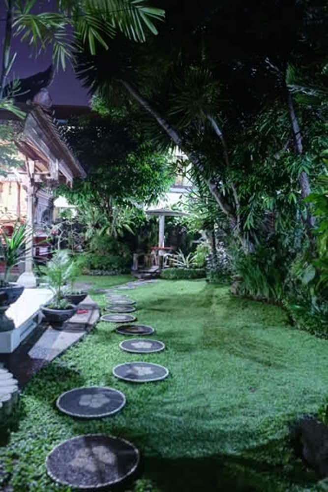 Hotel Budhas Guest House