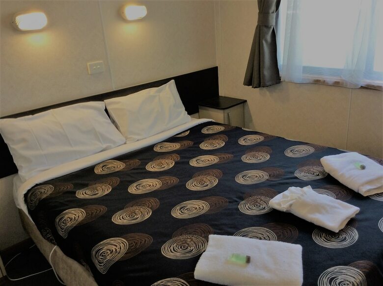 Golden Country Motel & Caravan Park