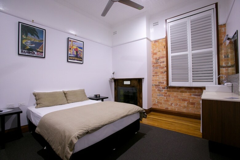 Pier Hotel Coffs Harbour