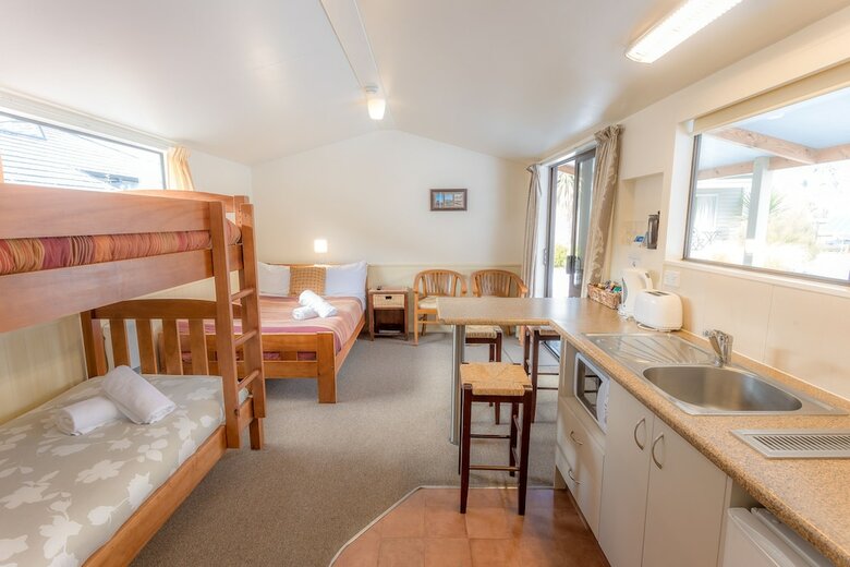 Motel Queenstown Top 10 Holiday Park