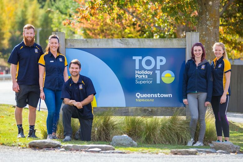 Motel Queenstown Top 10 Holiday Park
