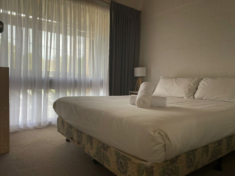 Motel Bright Velo