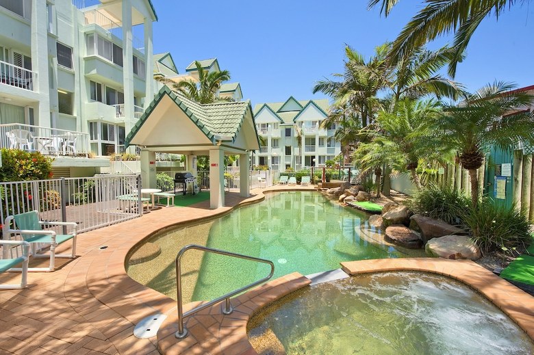 The Bay Apartments