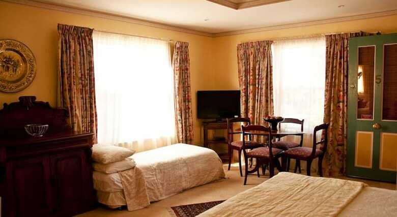 Hotel Merrebe's