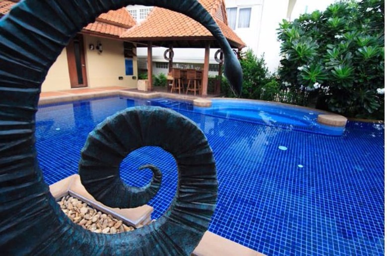 The Rose Hotel Bangkok