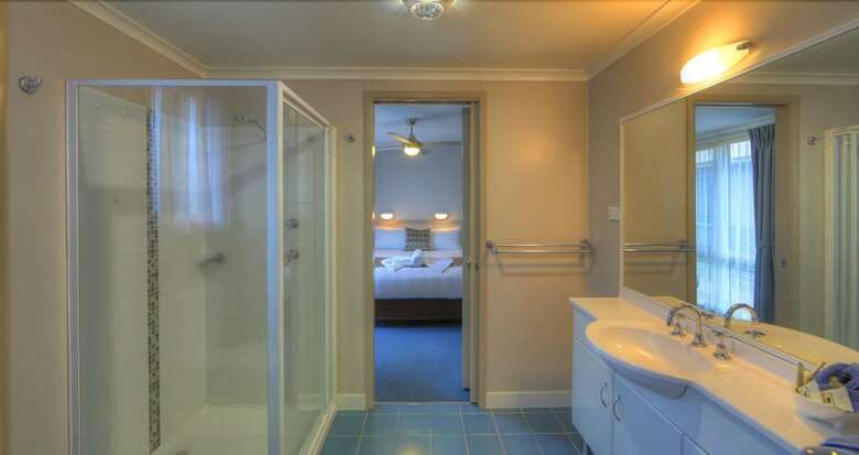 Cabana Big4 Batemans Bay At Easts Riverside Holiday Park