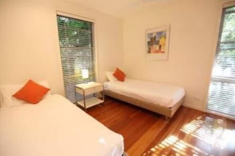 Aparthotel Mobys Beachside Retreat