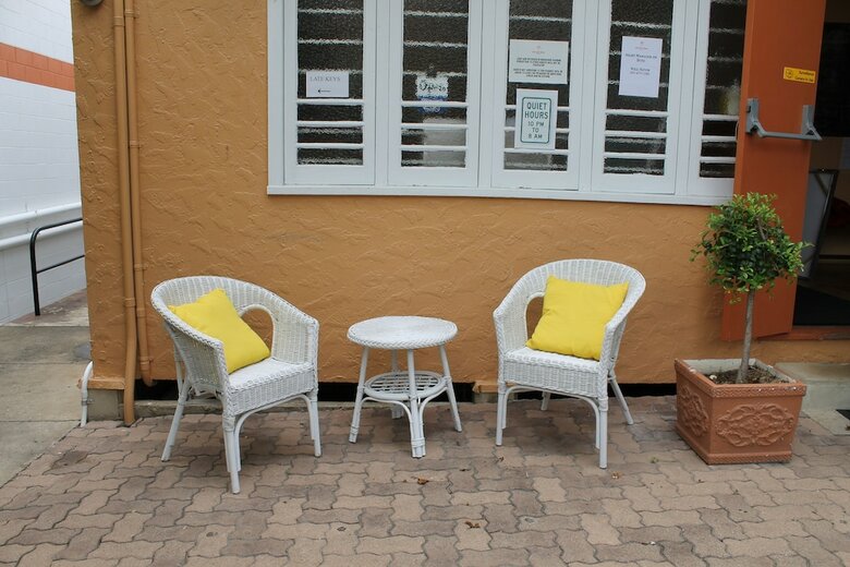 Hostal Civic Guest House