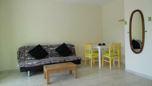 Anastasia Apartments