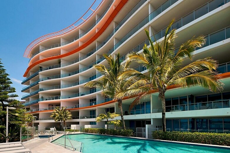 Silvershore Apartments On The Broadwater