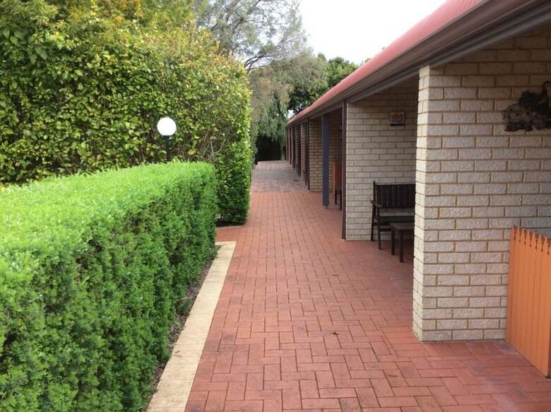 Busselton Villas And Caravan Park