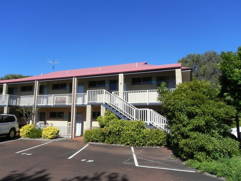 Busselton Villas And Caravan Park
