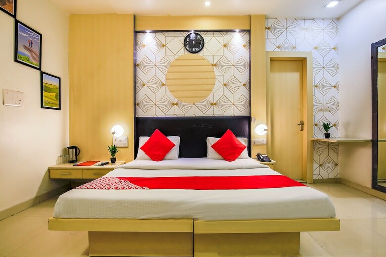 Hotel Oyo 319 Rk Residency