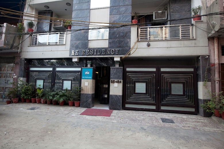 Hotel Oyo 319 Rk Residency